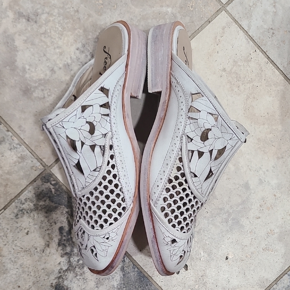 Free People Women's Cream Cutout Mules 9-9.5 Size